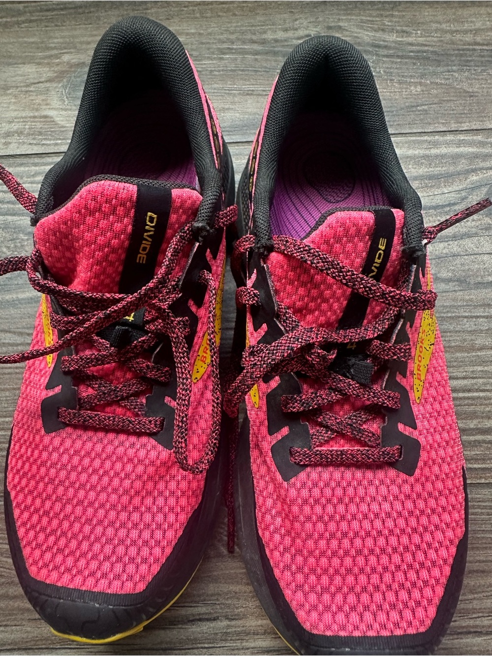Brooks Trail Divide Pink  Women's Athletic Walking Hiking Running Tennis Shoes - Picture 4 of 13